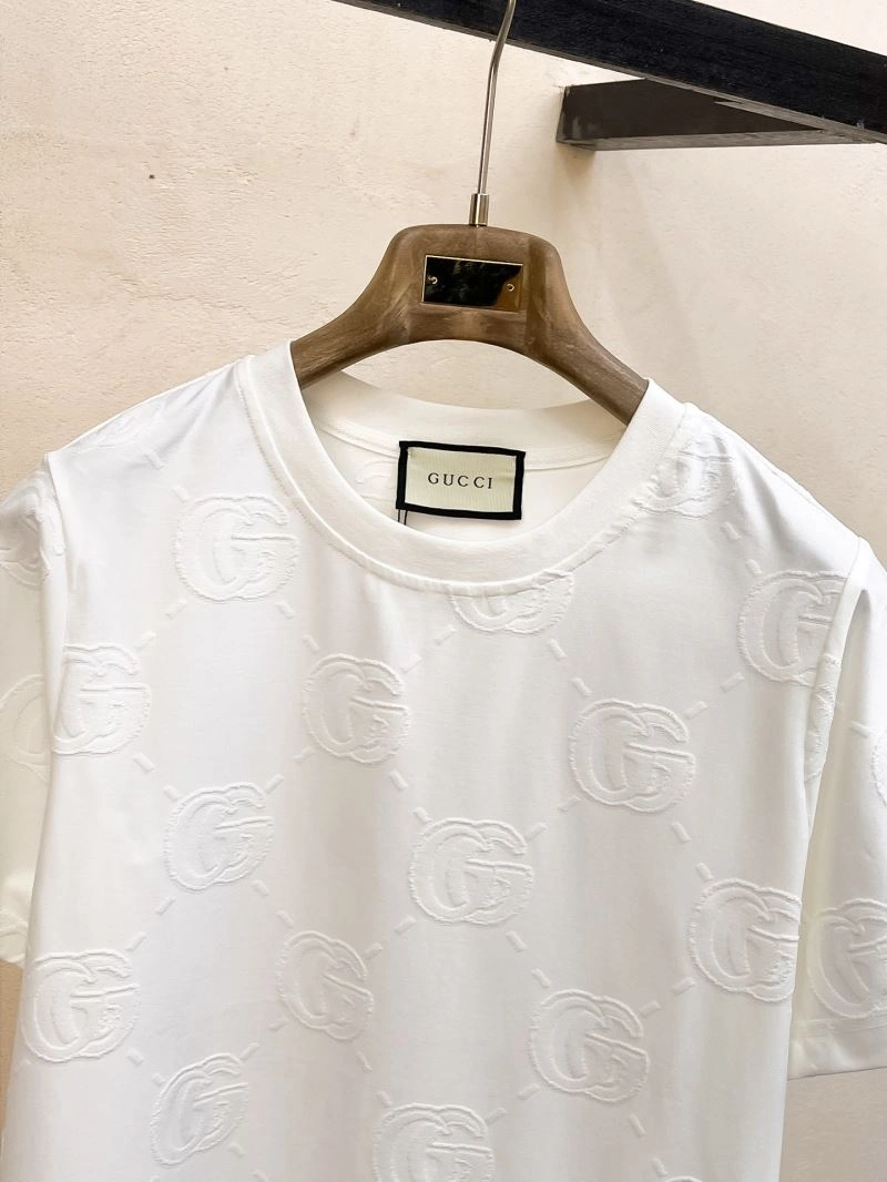 Gucci Short Suits Sporty 126235