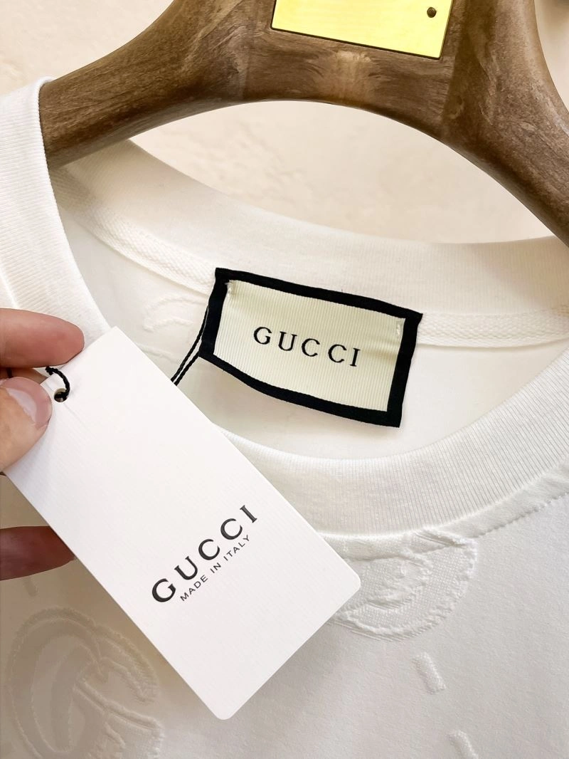 Gucci Short Suits Sporty 126235