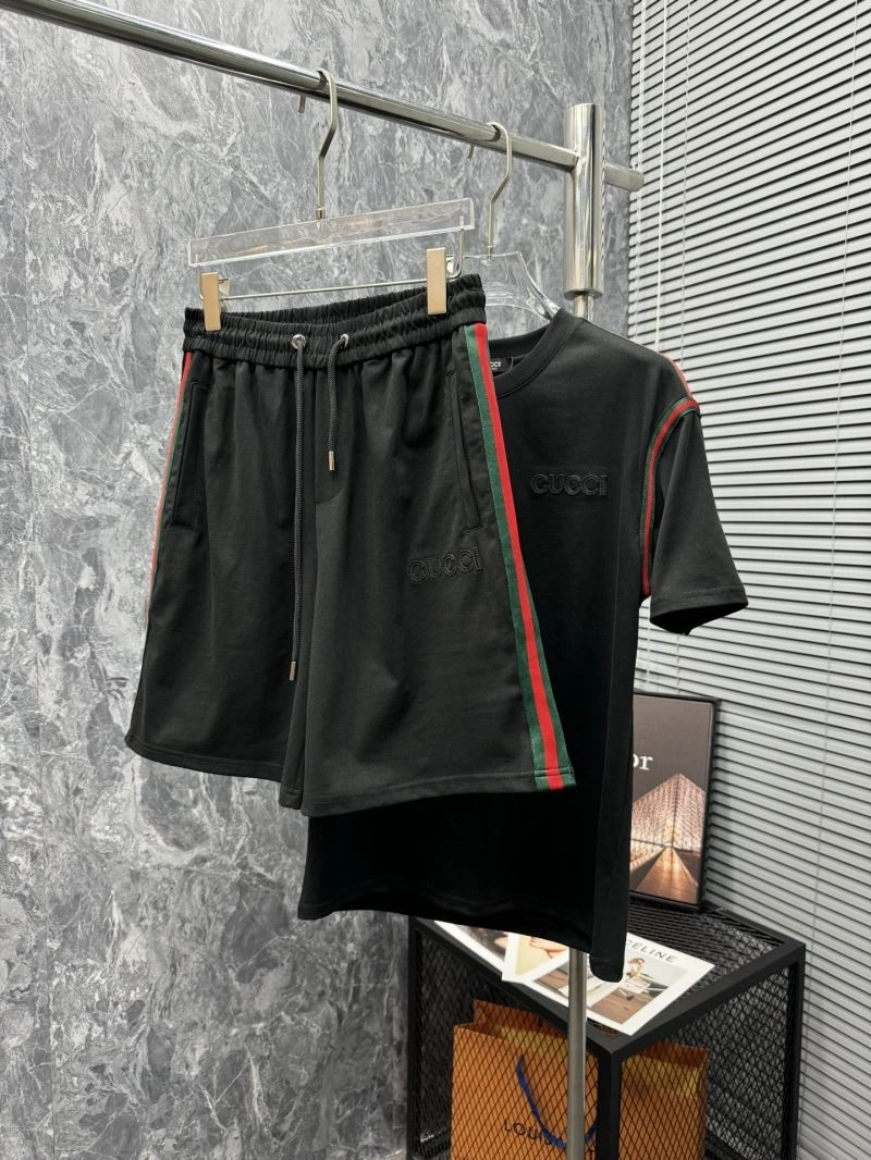 Breathable Gucci Short Suits 126222