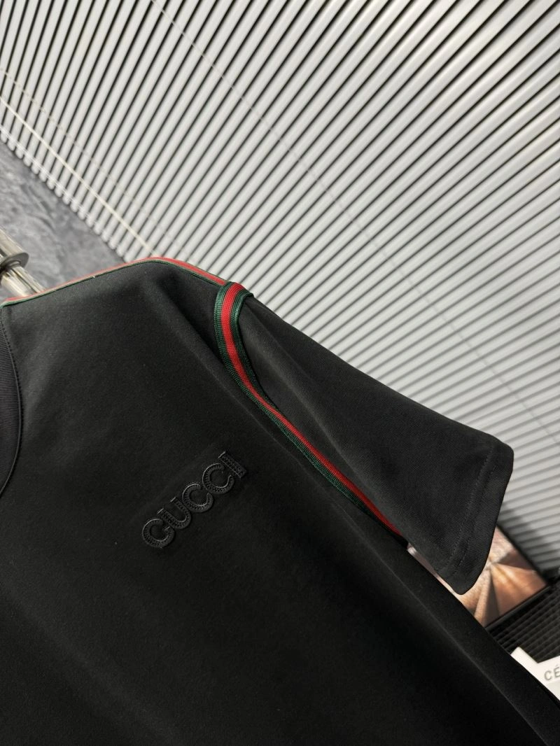 Breathable Gucci Short Suits 126222