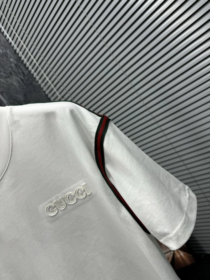 Gucci Short Suits Premium 126238