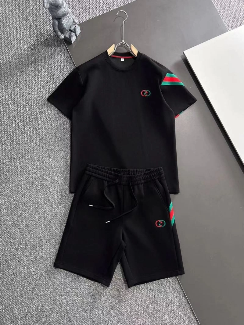 Gucci Short Suits Thermal 125792