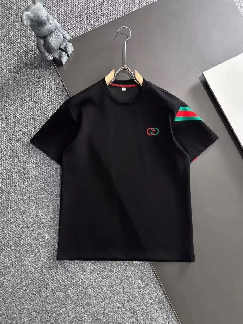 Gucci Short Suits Thermal 125792