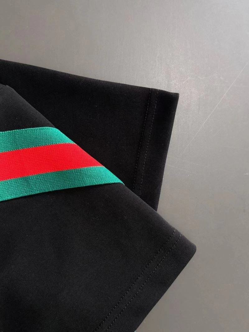Gucci Short Suits Thermal 125792
