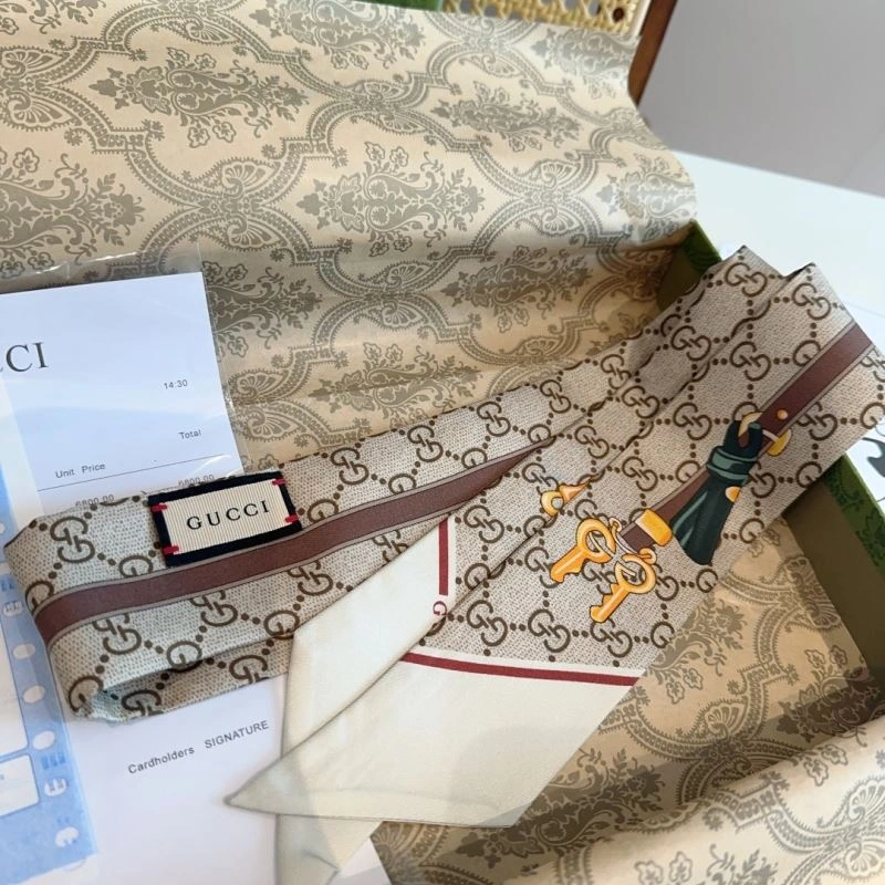 SunProtective Gucci Silk 272285