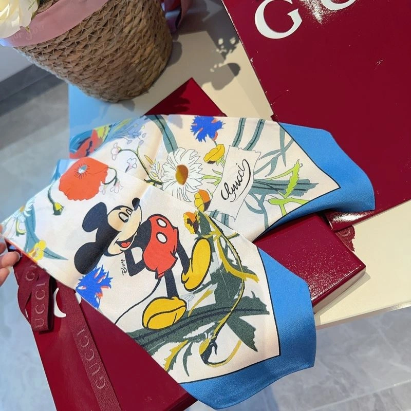 Gucci Silk WellDesigned 272284
