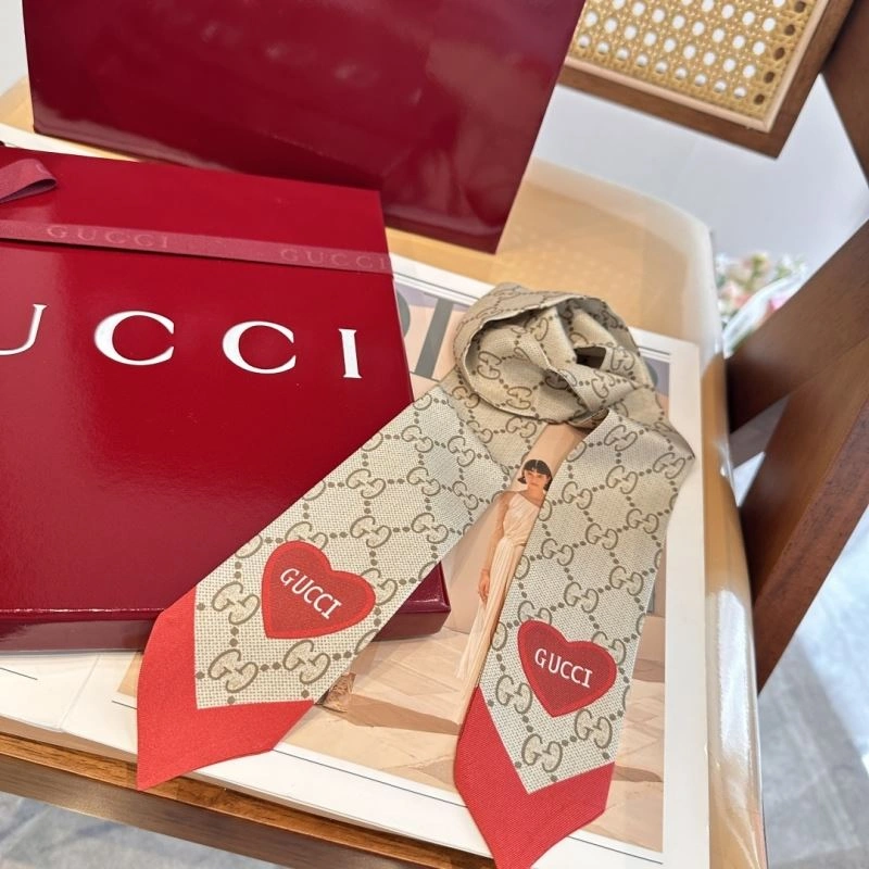 Bright Gucci Silk 272268