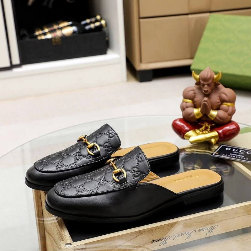 Cozy Gucci Slippers 24017