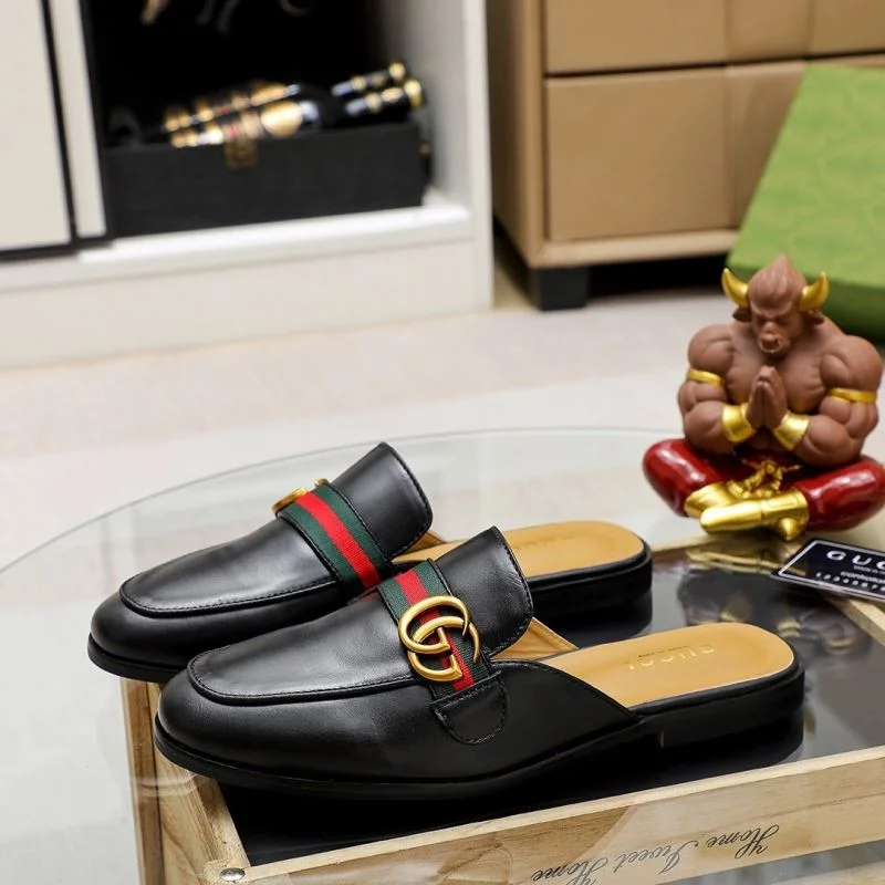 Timeless Gucci Slippers 24027
