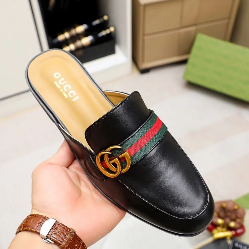 Timeless Gucci Slippers 24027