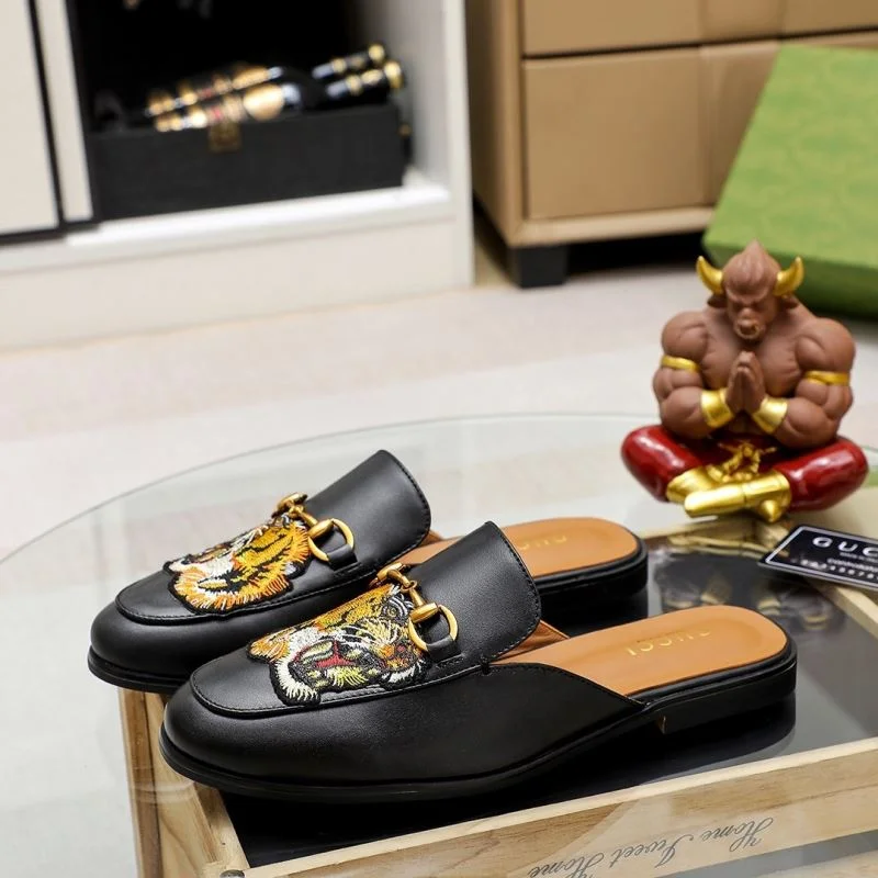 Unique Gucci Slippers 23995