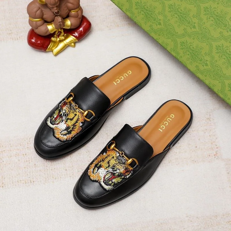 Unique Gucci Slippers 23995