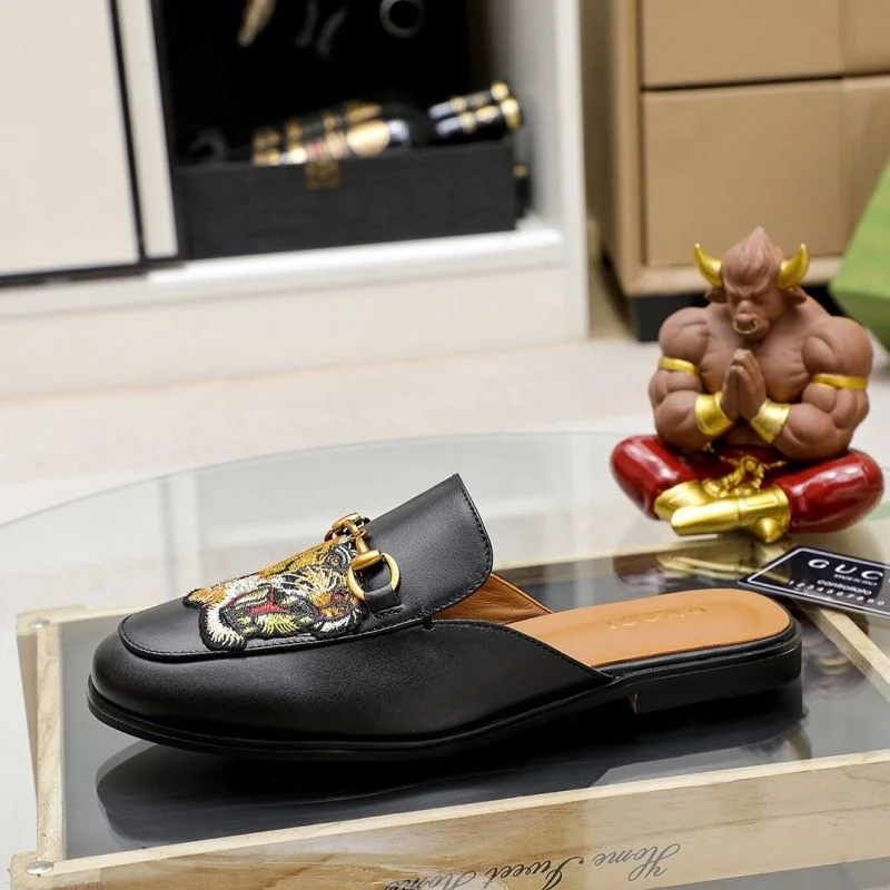 Unique Gucci Slippers 23995