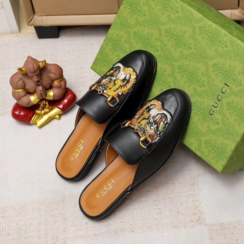 Unique Gucci Slippers 23995