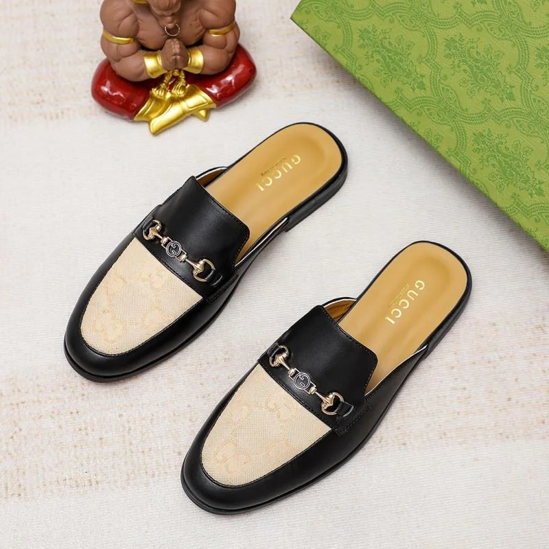 Gucci Slippers UrbanChic 23997
