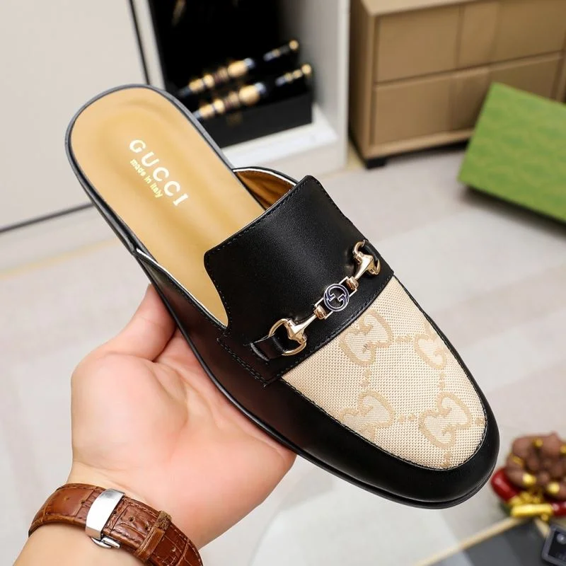Gucci Slippers UrbanChic 23997