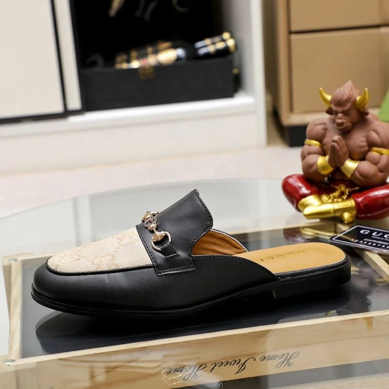 Gucci Slippers UrbanChic 23997