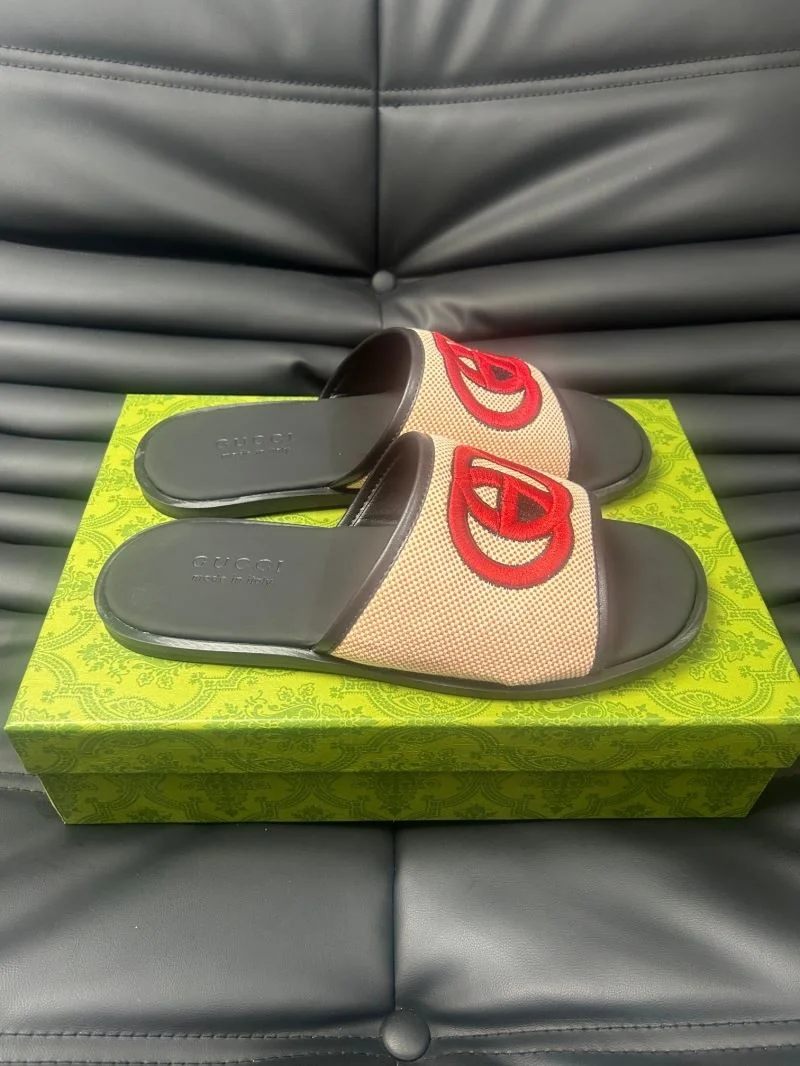 WrinkleFree Gucci Slippers 23991