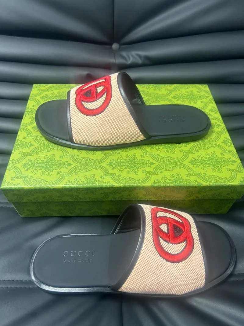 WrinkleFree Gucci Slippers 23991