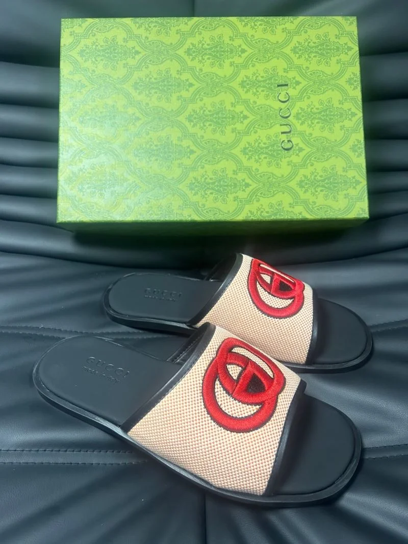 WrinkleFree Gucci Slippers 23991