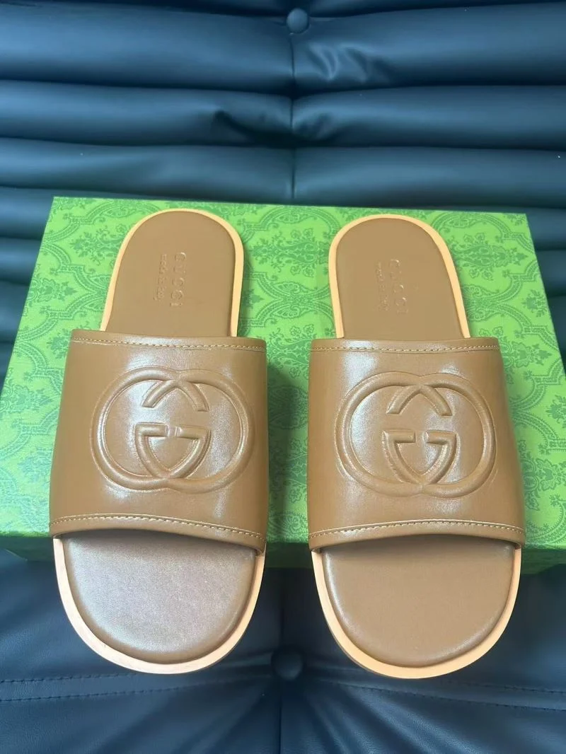 Gucci Slippers WrinkleFree 23967