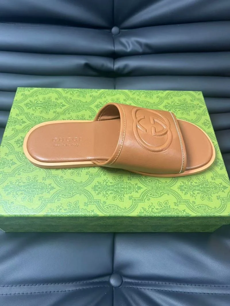 Gucci Slippers WrinkleFree 23967