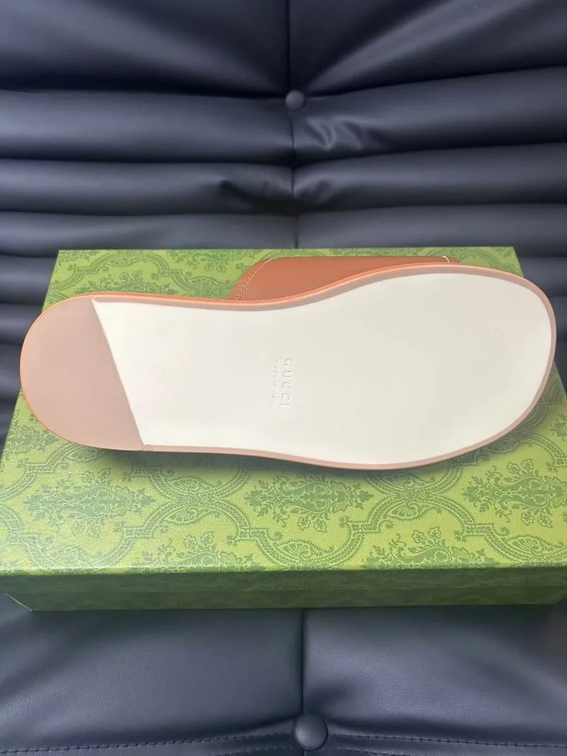Gucci Slippers WrinkleFree 23967