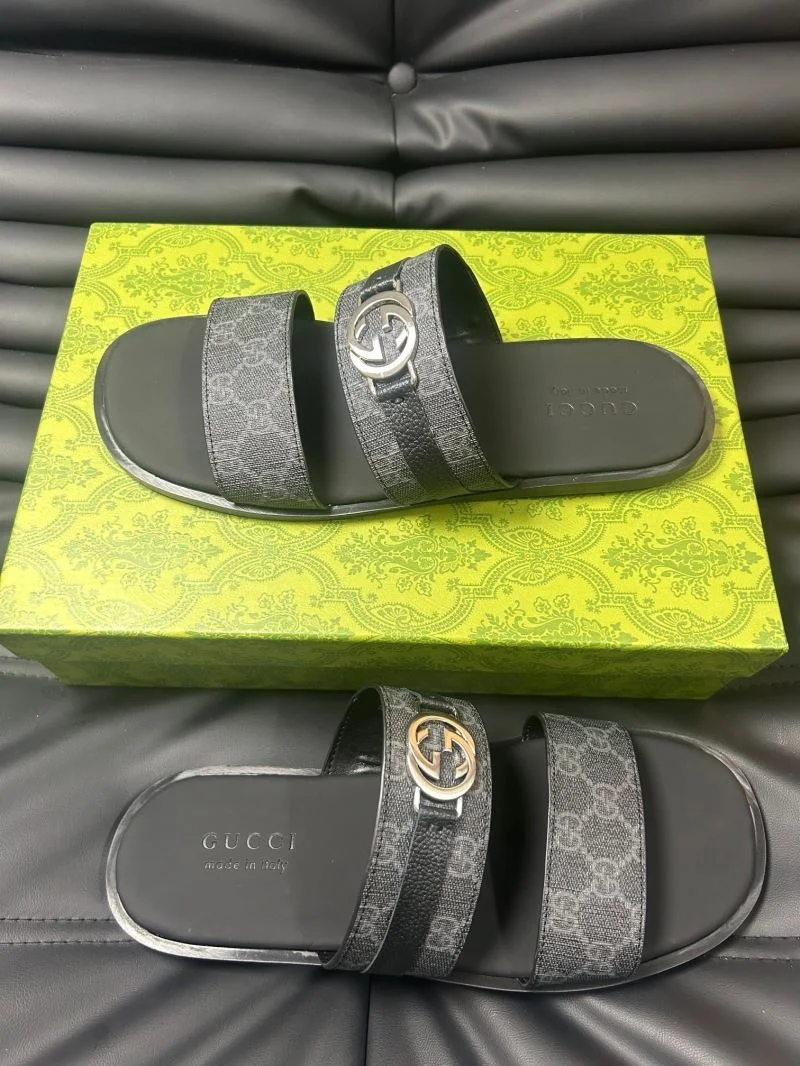 SoftTouch Gucci Slippers 23985