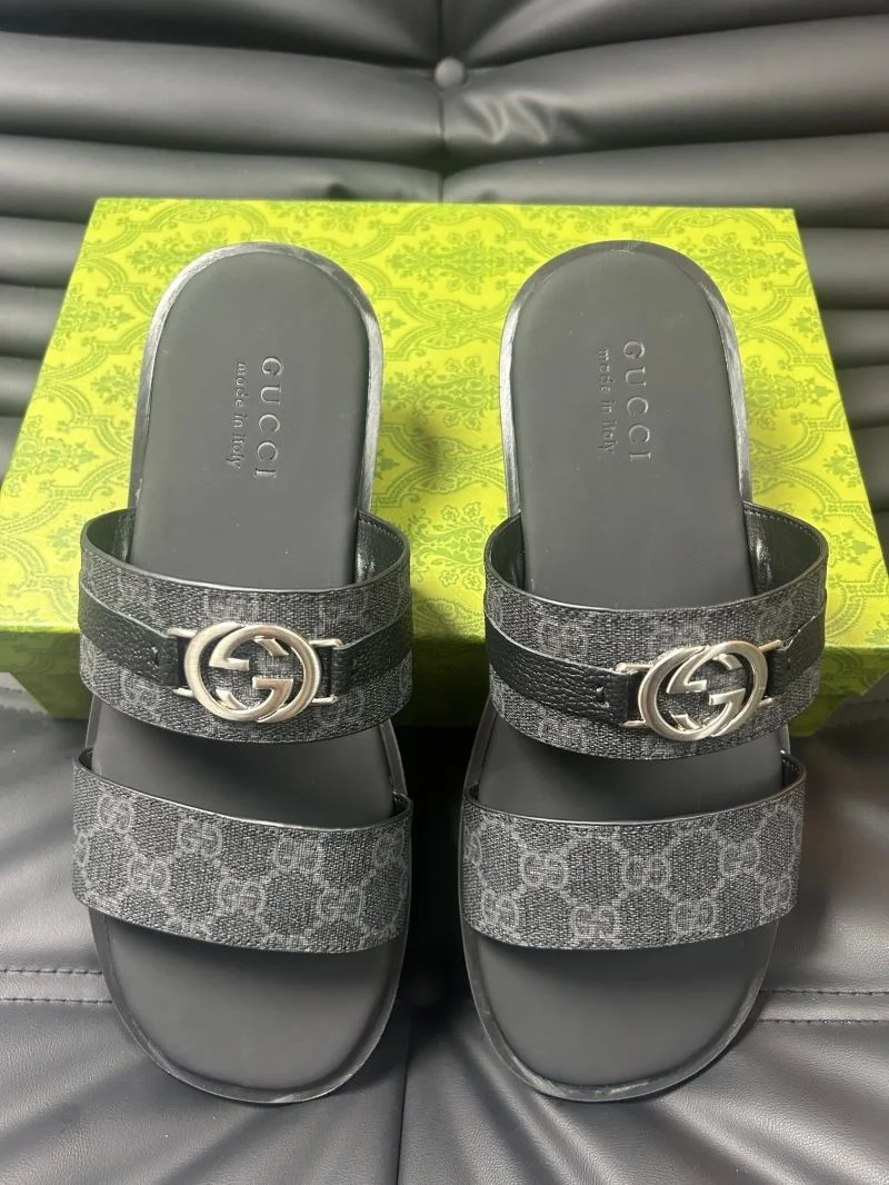 SoftTouch Gucci Slippers 23985
