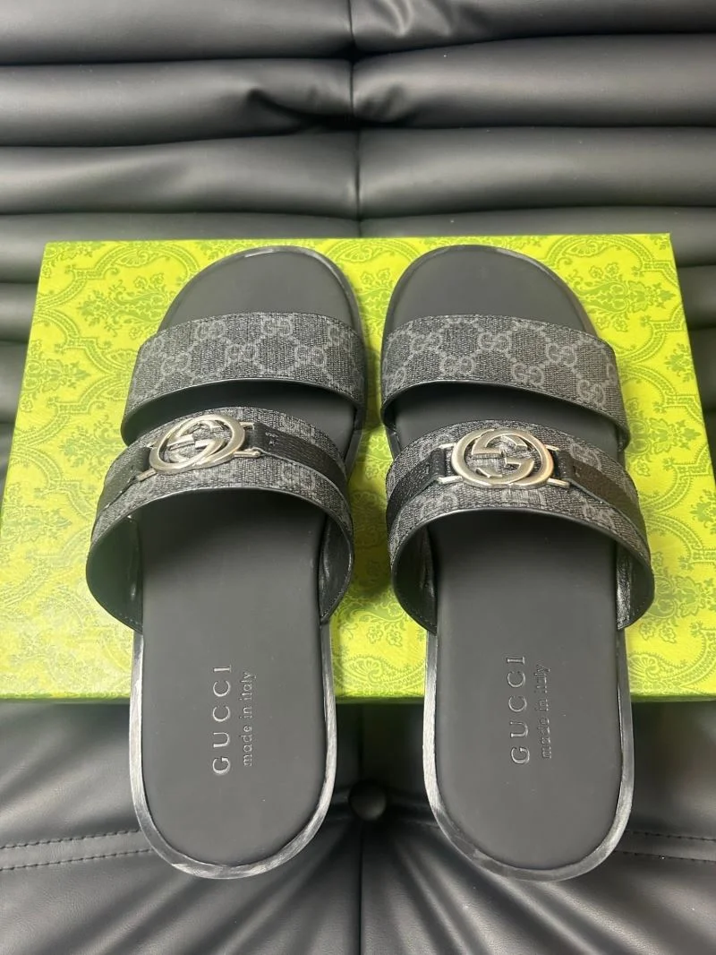 SoftTouch Gucci Slippers 23985
