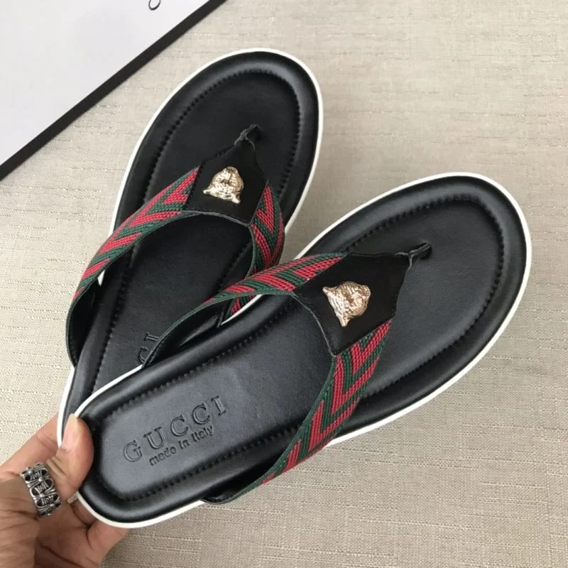 Gucci Slippers Youthful 23940