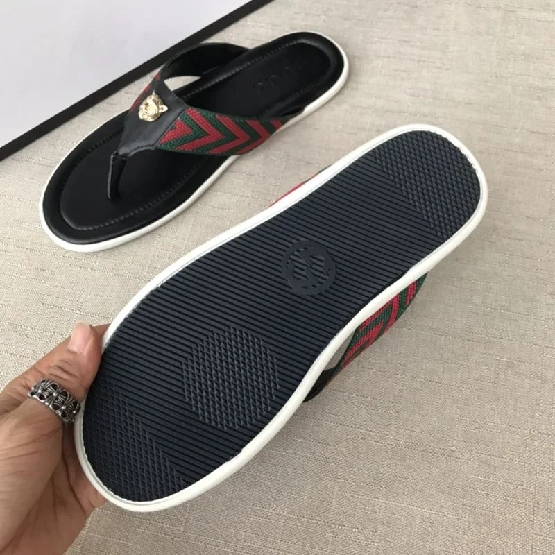 Gucci Slippers Youthful 23940