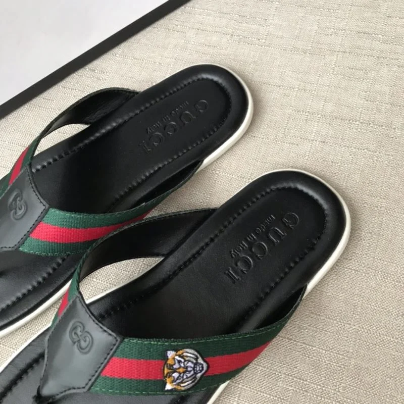 Trendy Gucci Slippers 23938