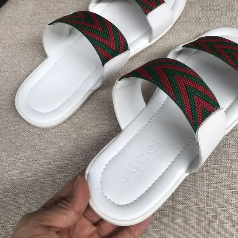 Gucci Slippers FastDry 23936