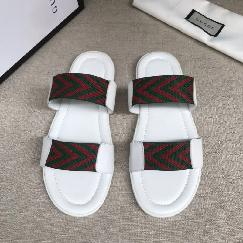 Gucci Slippers FastDry 23936
