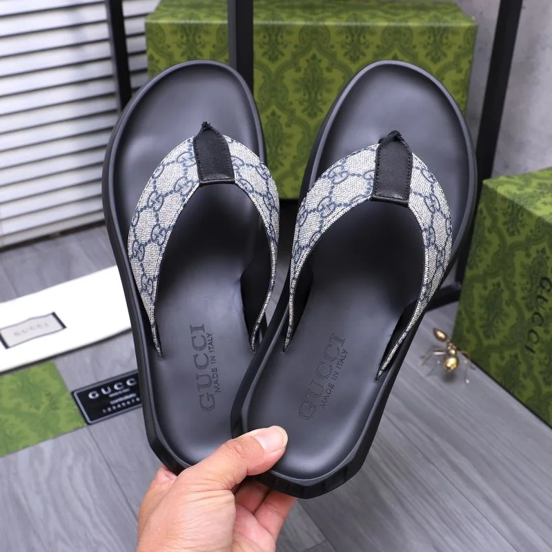 MoistureWicking Gucci Slippers 23932