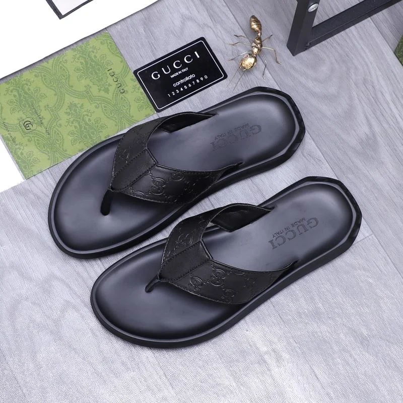 Gucci Slippers TimelessDesign 23925