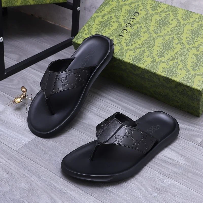 Gucci Slippers TimelessDesign 23925