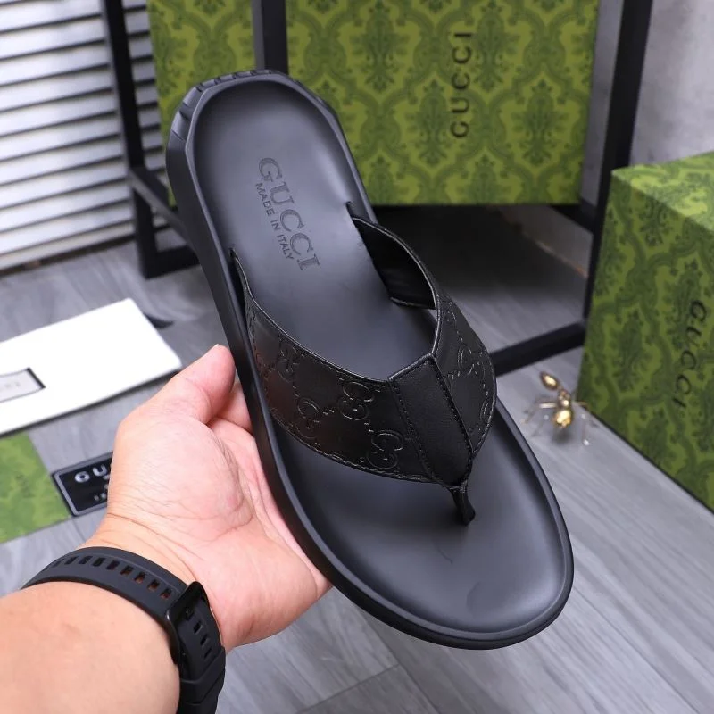 Gucci Slippers TimelessDesign 23925
