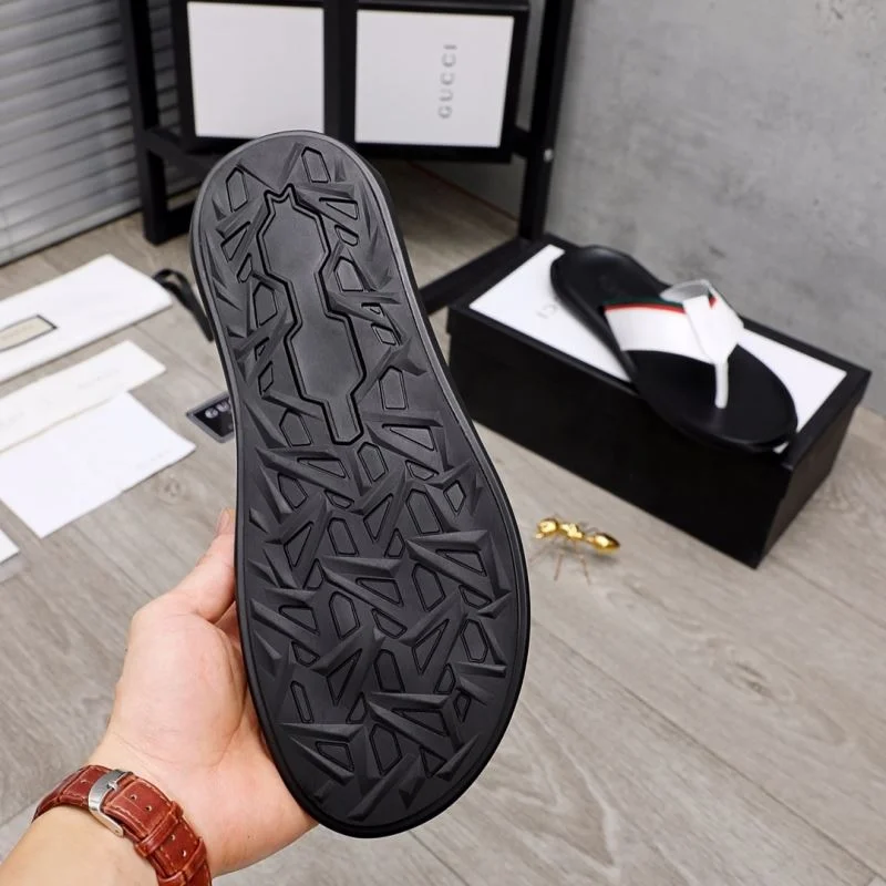 WaterResistant Gucci Slippers 23907