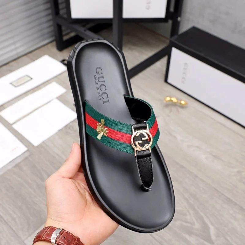 Gucci Slippers Sporty 23903