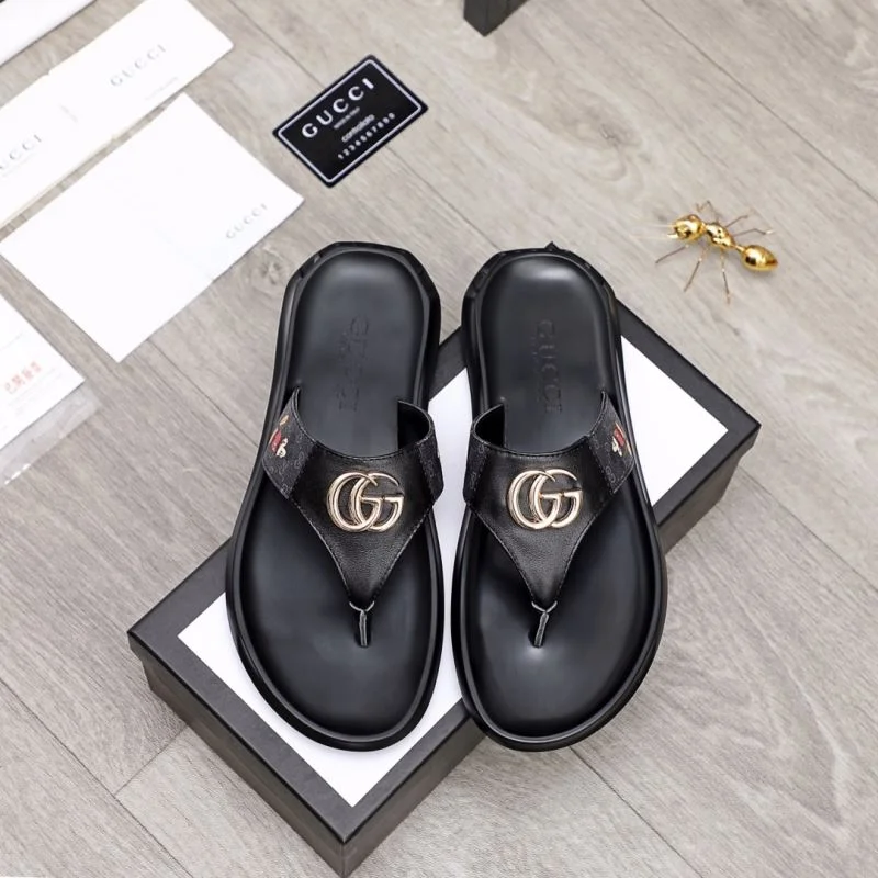 Compact Gucci Slippers 23928