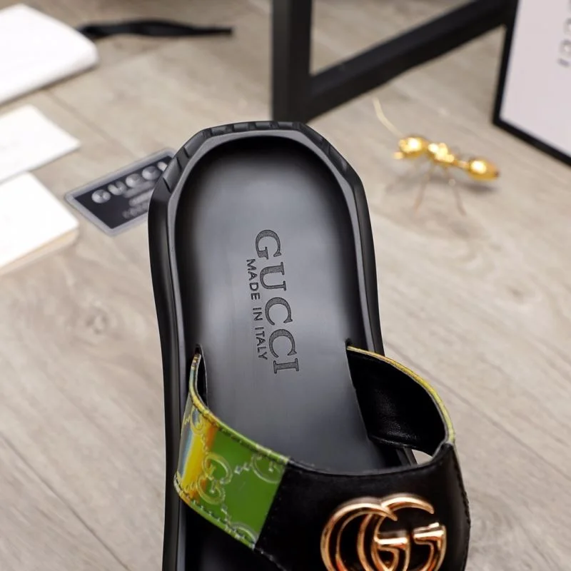 Unisex Gucci Slippers 23902