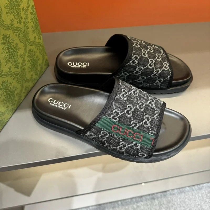 Gucci Slippers QuickDry 23890