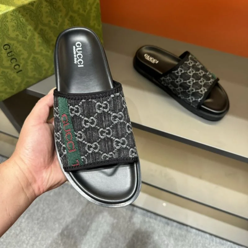 Gucci Slippers QuickDry 23890