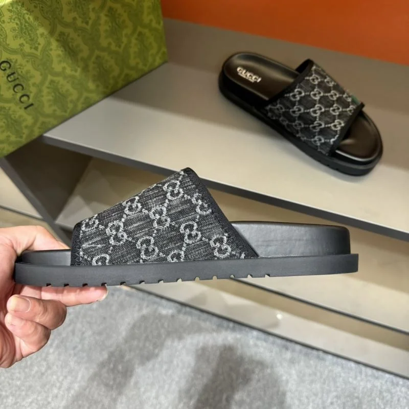 Gucci Slippers QuickDry 23890