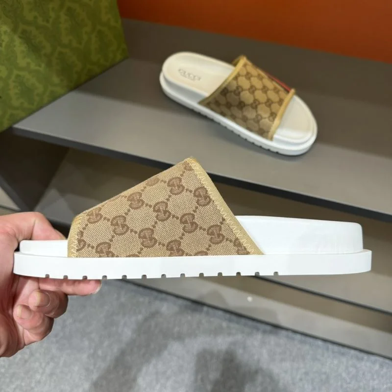 Gucci Slippers Stretchable 23888