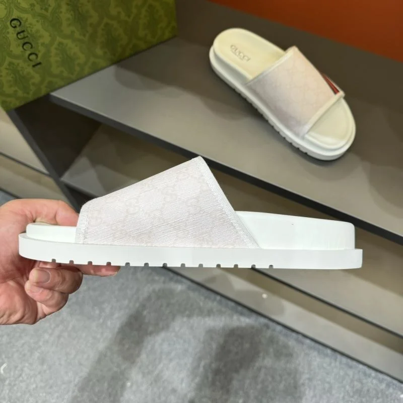 Gucci Slippers Durable 23893