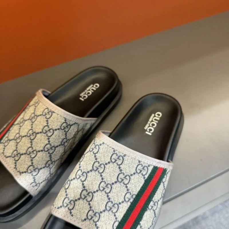 Durable Gucci Slippers 23886
