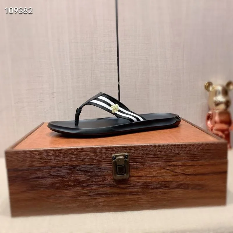 Gucci Slippers Seasonal 23885